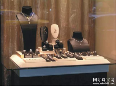 珠寶陳列，決定珠寶零售新未來